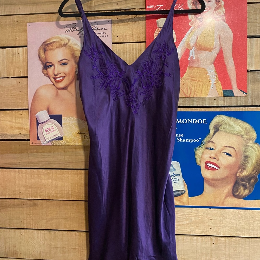 gold label victoria’s secret slip